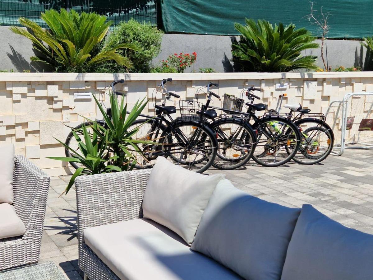 Apartments Dalmatia Infinity Bibinje Exterior foto